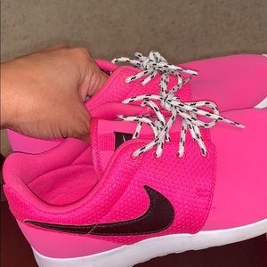 Pink Nike Roshes